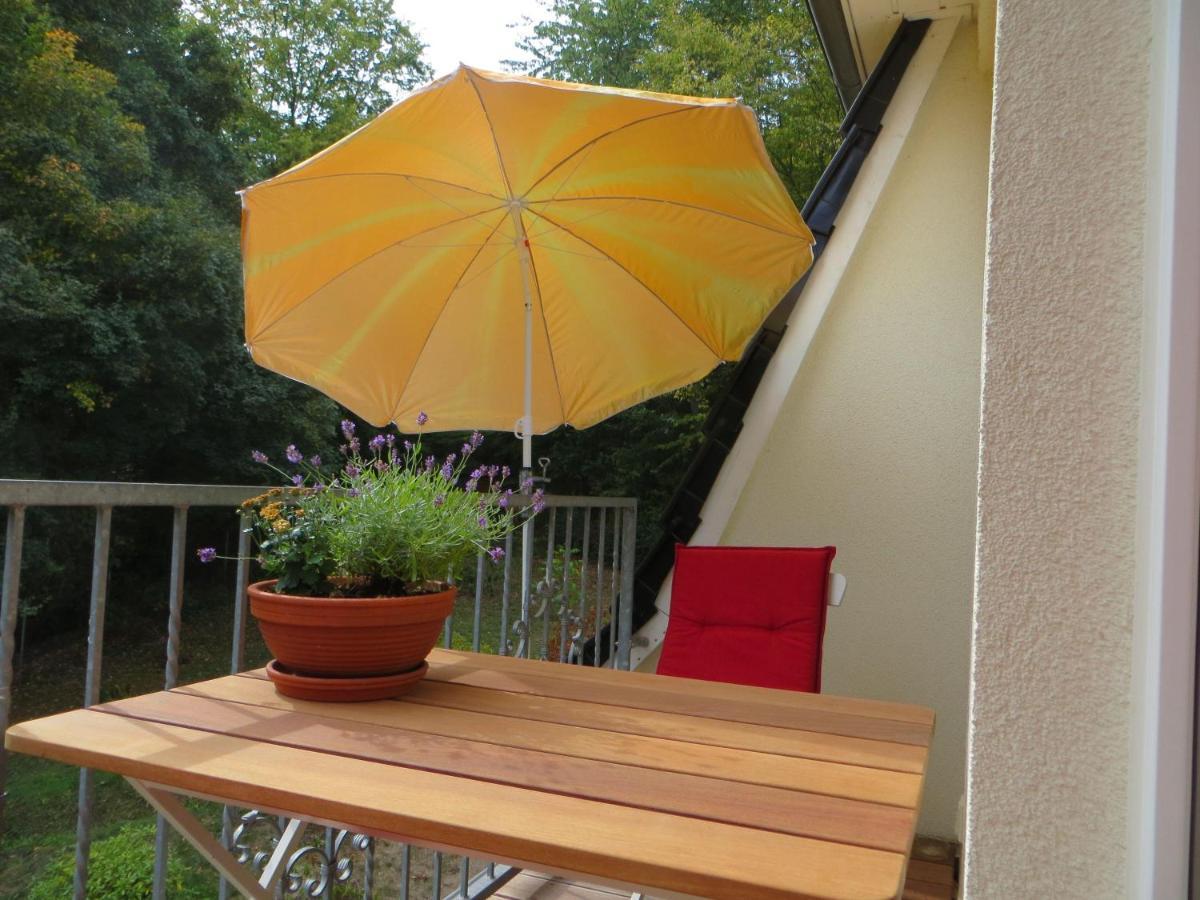 Weißes Haus am Kurpark, Fewo Waldblick Quedlinburg Exterior foto